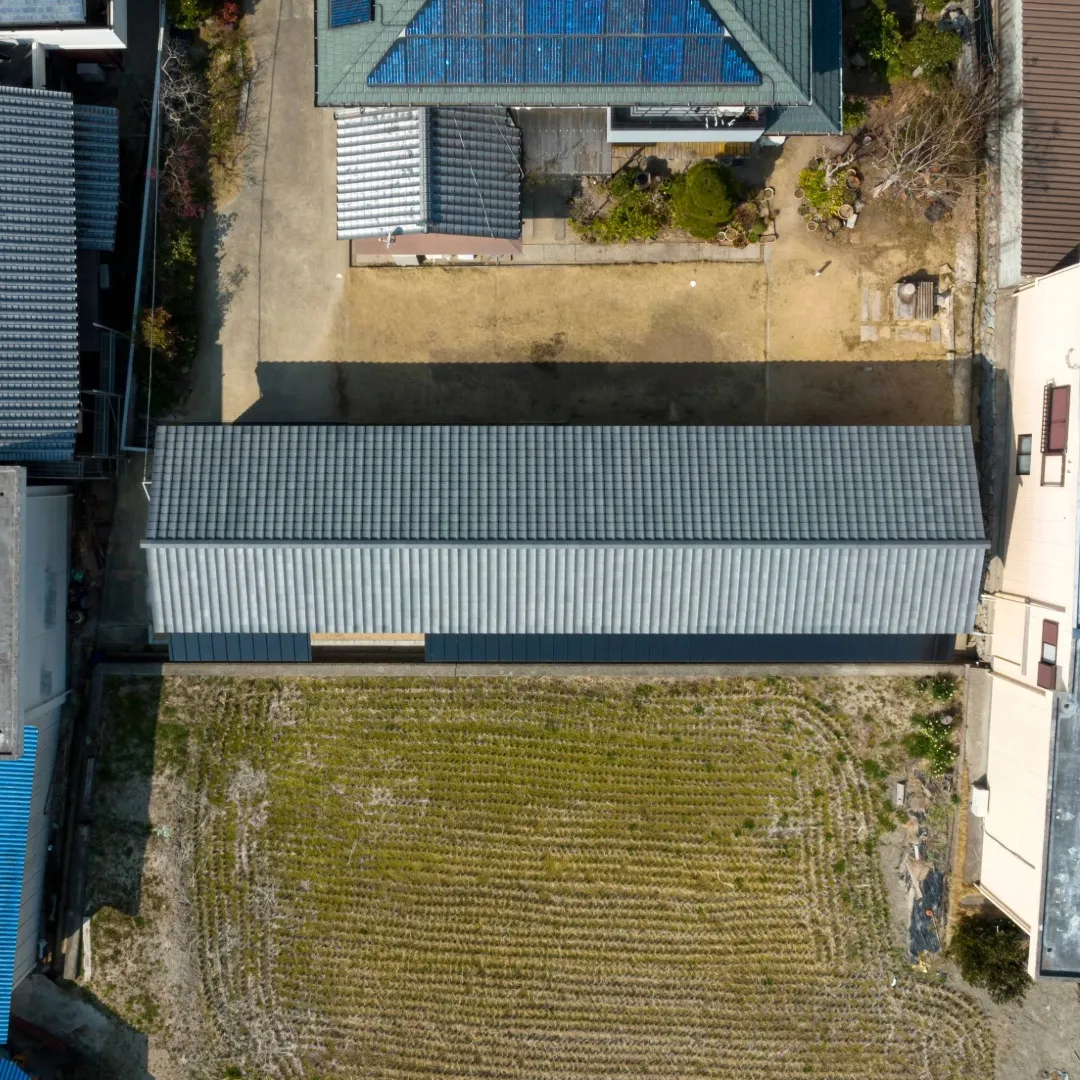 淡路市の住宅　地を継ぐ離れ　配置