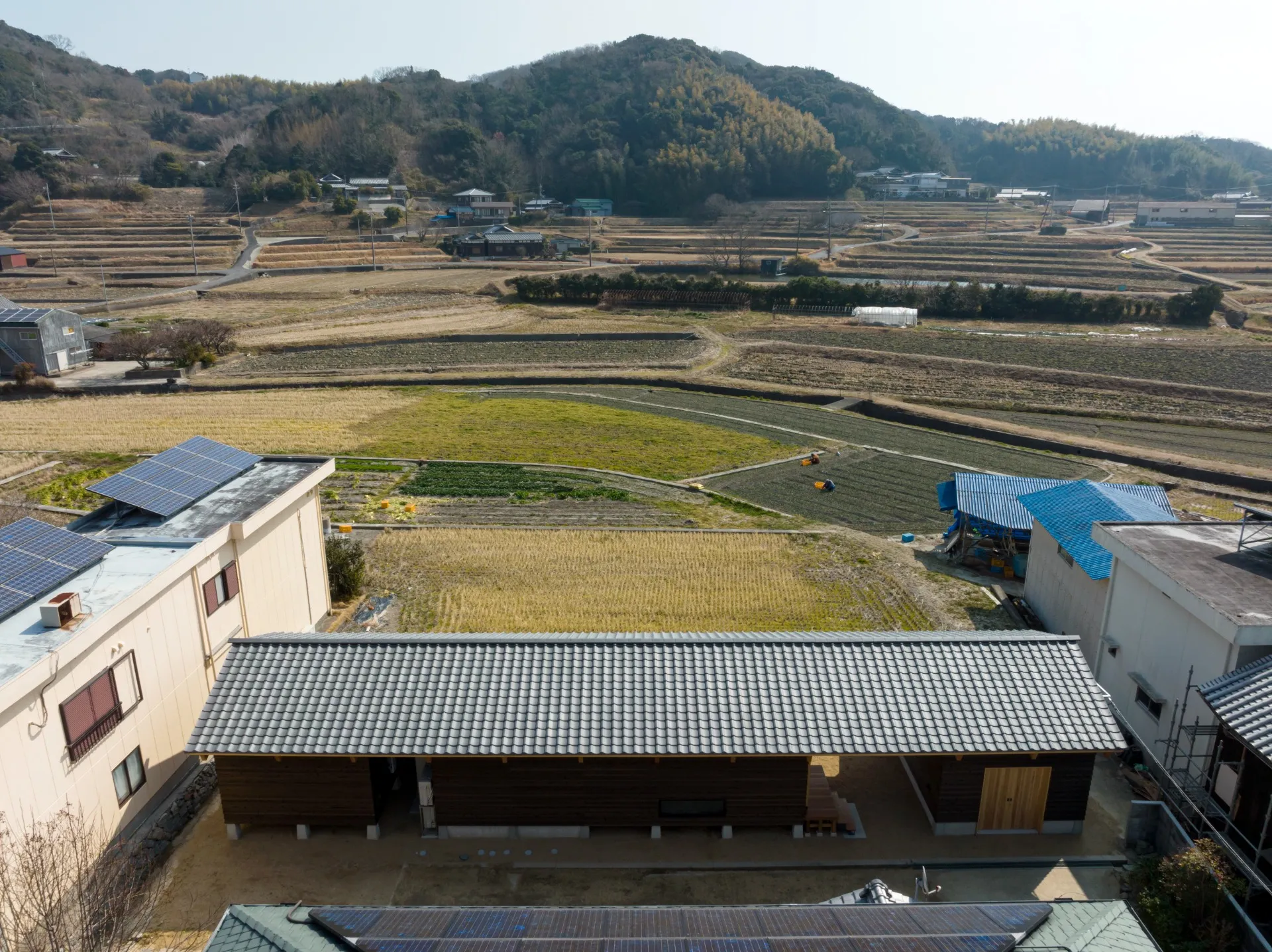 住宅01「地を継ぐ離れ」