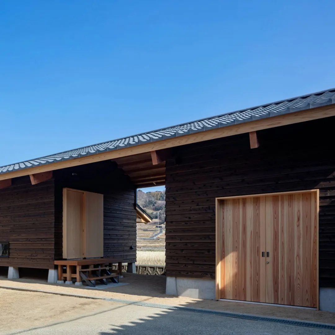 淡路市の住宅 地を継ぐ離れ