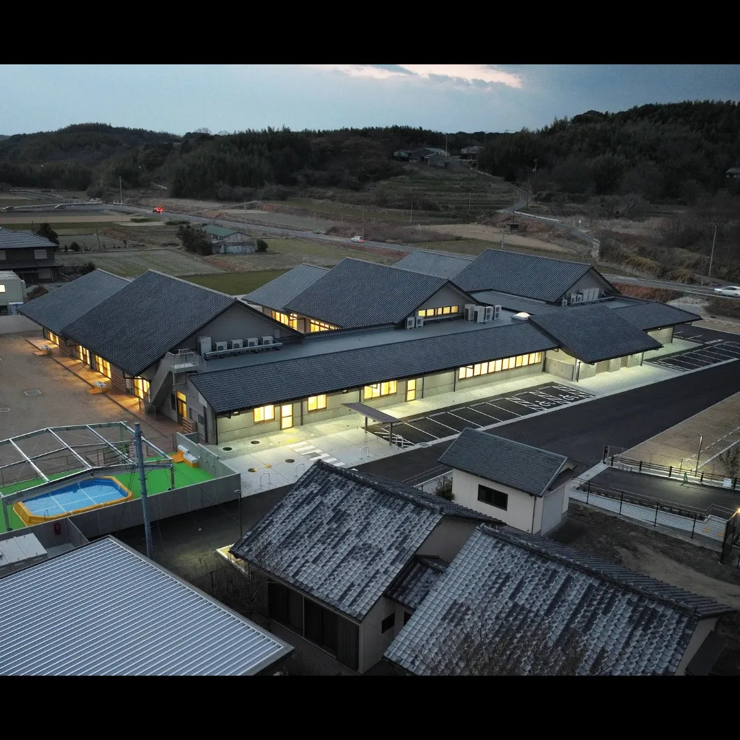 「居場所が連なる風景」